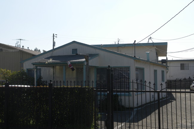 464 Shepherd Ave in Hayward, CA - Building Photo - Building Photo