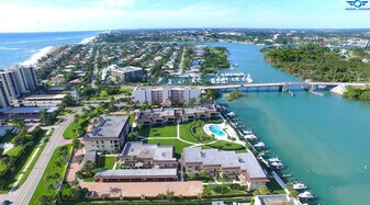 275 S Beach Rd in Tequesta, FL - Building Photo