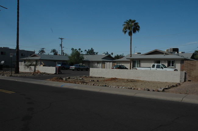 2614-2620 N 72nd Pl in Scottsdale, AZ - Building Photo - Building Photo