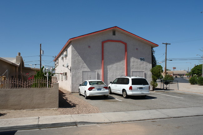 1845 Harding St in North Las Vegas, NV - Building Photo - Building Photo