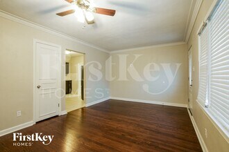 9946 MacKenzie Rd in Affton, MO - Building Photo - Building Photo