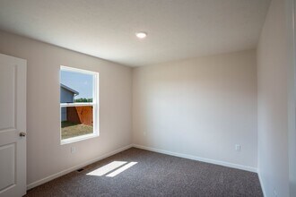 856 Navajo St in Republic, MO - Building Photo - Building Photo