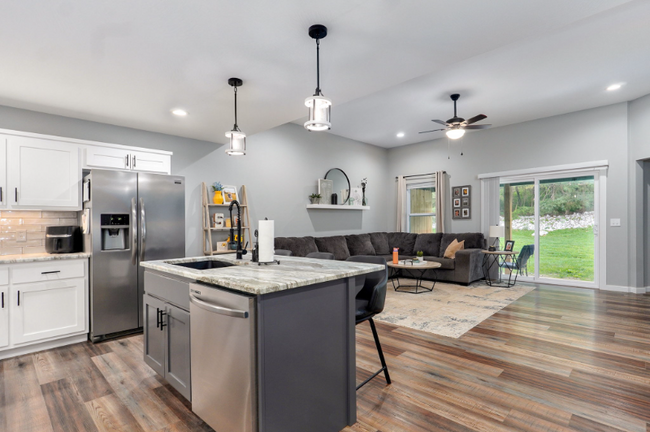 property at 1421 S Atlas Ct