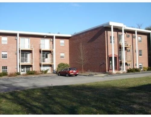 Meadowview Apartments in Medfield, MA - Building Photo