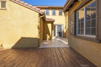 7036 Sausalito Ave in Los Angeles, CA - Foto de edificio - Building Photo