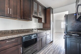 Villa Grove Apartments in Castro Valley, CA - Building Photo - Interior Photo