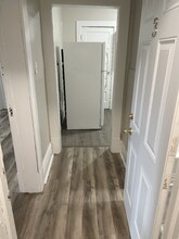 1403 5th Ave, Unit 3 in Beaver Falls, PA - Foto de edificio - Building Photo