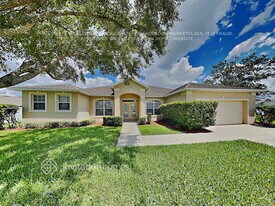 1231 Running Oak Ln in Winter Garden, FL - Building Photo