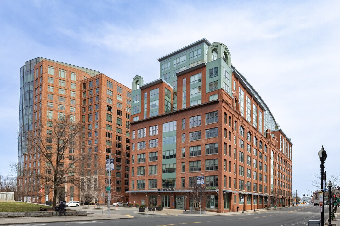 The Strada 234 in Boston, MA - Building Photo