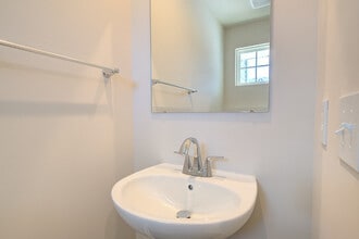 411 Mancini Dr in Greenville, SC - Building Photo - Building Photo