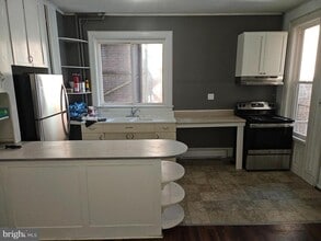 181 S Tulpehocken St in Pine Grove, PA - Building Photo - Building Photo