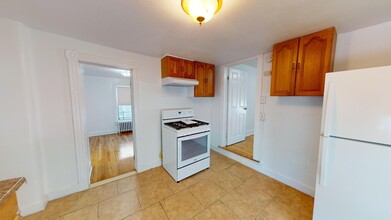 1020 Constant Ave in Peekskill, NY - Building Photo - Building Photo