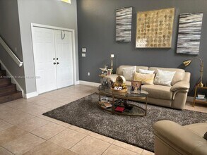 12704 SW 42nd St in Miramar, FL - Building Photo - Building Photo