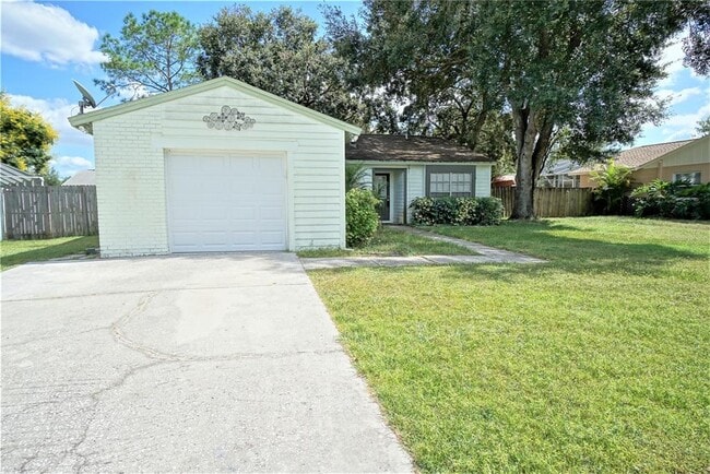 4904 Crofton Way in Tampa, FL - Building Photo - Building Photo