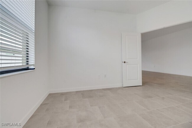 property at 19541 Hinkley Dr