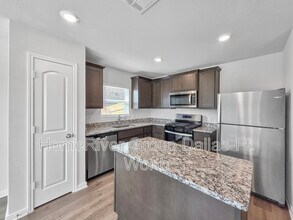 246 Shaw Creek Blvd in Ferris, TX - Building Photo - Building Photo