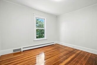 84 E Main St in Hopkinton, MA - Building Photo - Building Photo