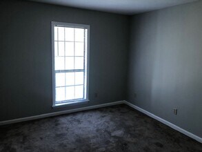 803 W Bay Cir in Tupelo, MS - Building Photo - Building Photo