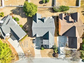 203 Lenox Dr in Peachtree City, GA - Building Photo - Building Photo