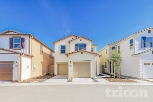 29366 Jack Pne Ct in Winchester, CA - Building Photo