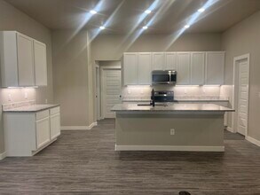 1711 141st St in Lubbock, TX - Building Photo - Building Photo