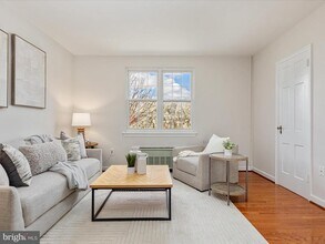 3307 Commonwealth Ave in Alexandria, VA - Building Photo - Building Photo