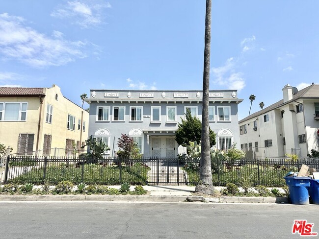 1156 4th Ave in Los Angeles, CA - Building Photo - Building Photo