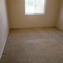 1079 Poplar St, Unit G in Chico, CA - Building Photo - Building Photo
