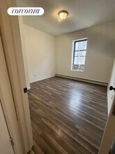 580 Georgia Ave in Brooklyn, NY - Building Photo - Building Photo