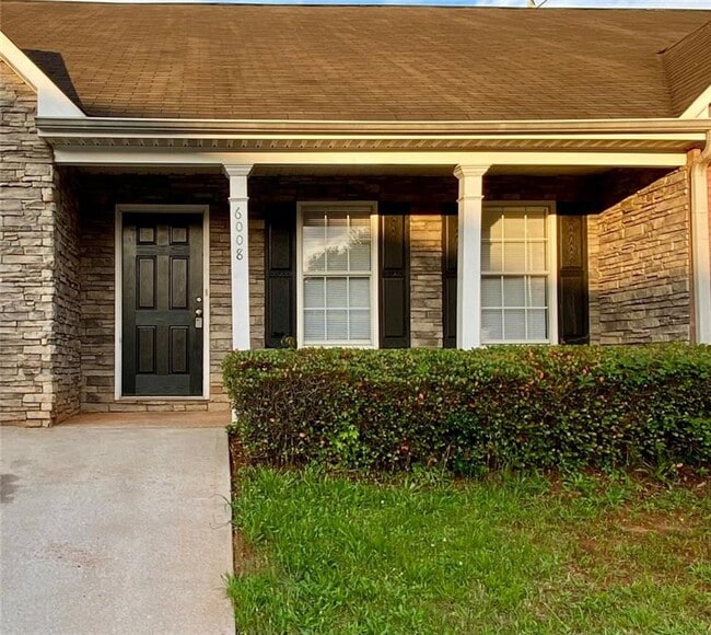 property at 6008 Creekerton Blvd
