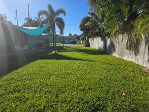 2645 Old Donald Ross Rd in Palm Beach Gardens, FL - Building Photo - Building Photo