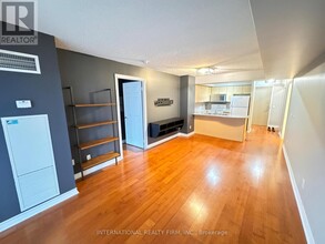 763-2763 Bay St. in Toronto, ON - Building Photo - Building Photo