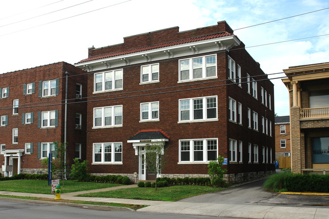 258 E High St in Lexington, KY - Foto de edificio - Building Photo