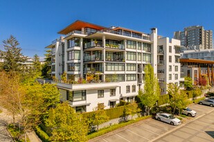 Argyll House West in Vancouver, BC - Building Photo