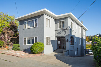 722 Rand Ave in Oakland, CA - Building Photo - Building Photo