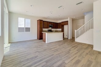 22816 W Cedar Way in Los Angeles, CA - Building Photo - Building Photo