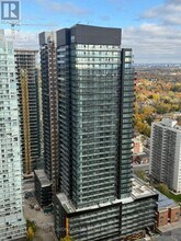 127 Broadway Ave in Toronto, ON - Building Photo - Building Photo