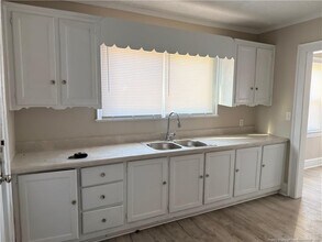 307 Hawthorne Rd in Fayetteville, NC - Building Photo - Building Photo