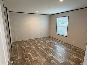 781 W Walcott Rd in Walcott, IA - Building Photo - Building Photo