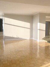 610 Newark St-Unit -8D in Hoboken, NJ - Building Photo - Building Photo