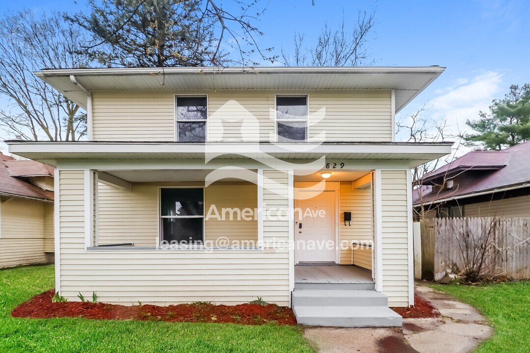 829 E Dayton St in South Bend, IN - Building Photo
