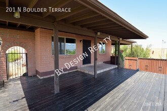 201 N Boulder Terrace in Tucson, AZ - Building Photo - Building Photo