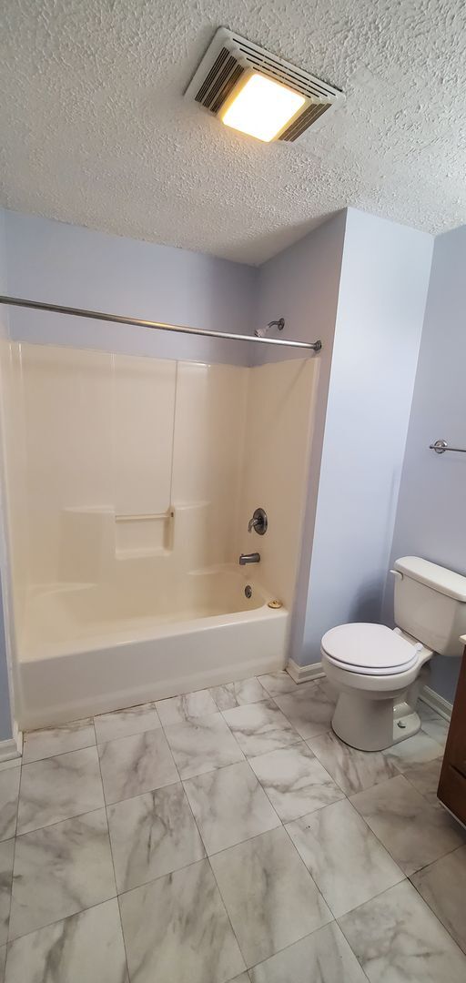 property at 800 Meadowview Dr