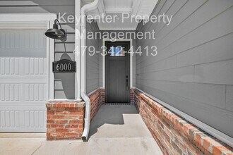 6000 SW Desert Ave in Bentonville, AR - Building Photo - Building Photo