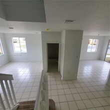 2742 SE 16th Ave in Homestead, FL - Building Photo - Building Photo