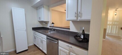 13517 Orchard Dr in Clifton, VA - Building Photo - Building Photo