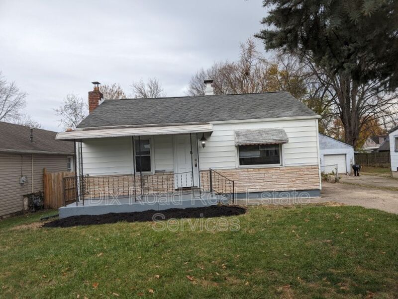 1814 Sheffield St in Middletown, OH - Building Photo