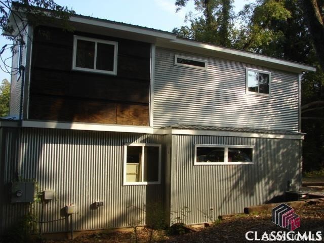 property at 283 Athens Ave
