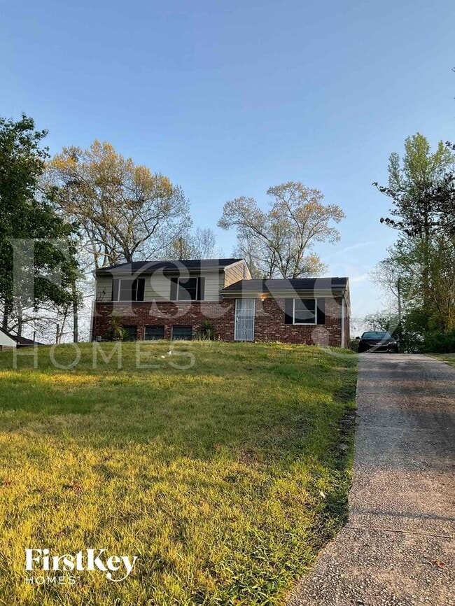 property at 123 Scarsdale Dr