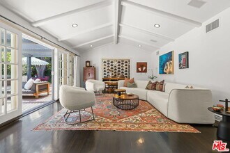 1400 Jonesboro Dr in Los Angeles, CA - Building Photo - Building Photo